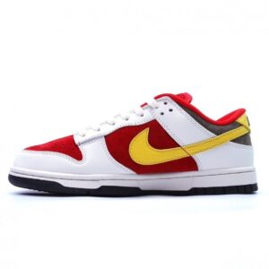 【AT2710】Nike Dunk ナイキのダンクローは、レトロなスケートシューズで、個性を表現するのに最適です。天然皮革を使用し、耐久性に優れ、ダンクのオリジナルモデルと同様のレトロ感を演出しています。